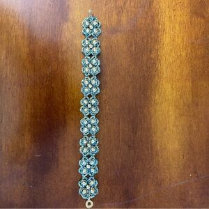 Elegant Gold and Green Floral Bracelet